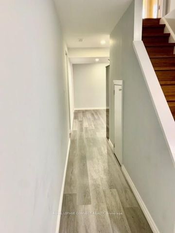 For Lease - 66 Oasis Boulevard, Toronto, Ontario - Photo 3