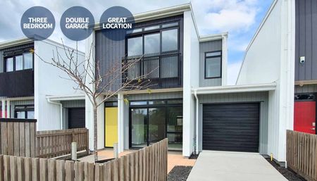 Fabulous Modern Terrace Home - Photo 5