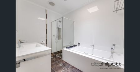 Modern North Adelaide Townhouse in a Prime Lifestyle Pocket - Photo 5