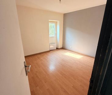 Location Appartement 3 pièces 71m² LE BOUSQUET D ORB 34260 - Photo 1