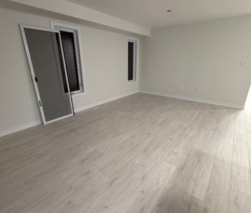 For Lease - 355 BENNINGER Drive, Kitchener, Ontario - Photo 5