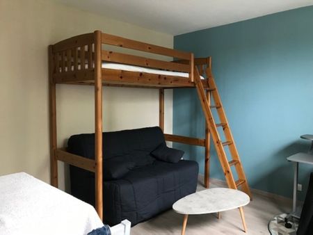 Location Appartement 1 pièce 26m² TROYES 10000 - Photo 2