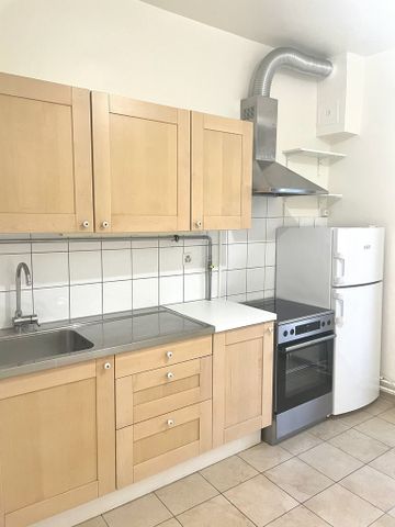 Proche Gare des Eaux-Vives - Photo 2