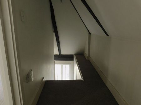 58A High Street, Battle - £1,050pcm - Photo 5