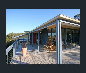 Coastal Comfort in the Heart of Blairgowrie - Photo 6
