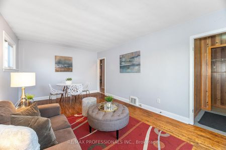 For Lease - 10 Avalon Road, Toronto, Ontario - Photo 5