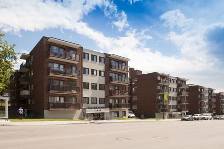 4580 Chemin Queen Mary - Photo 2