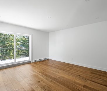 VISITE LIBRE, 12099 Boul. Ste Gertrude, Montréal (Montréal-Nord), Q... - Photo 1