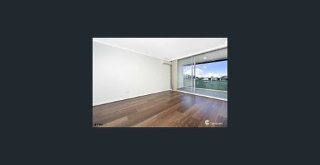 Prime Location! - Photo 3