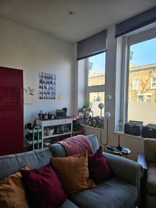 2 Bed Maisonette, Carpenters Arms, SE1 - Photo 1