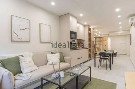 Alquiler de piso en Distrito Centro, 13 - Photo 4