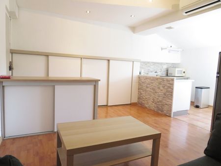 Studio Meublé, 25m², Av Carnot, Nîmes centre, 430€ H.C - Photo 5