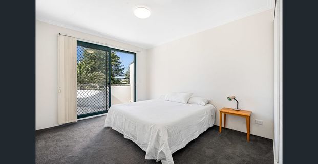 Coastal Living with Style and Space - Photo 1