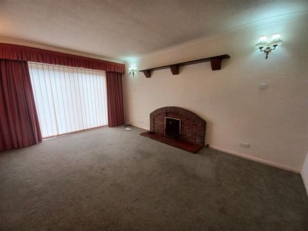 4 BED Detached house To rent - Photo 2