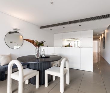Paramount Two Bedroom with Separate Study - Offered Unfurnished - Photo 4