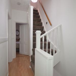 Room in a Shared House, Orwell Road, E13 - Photo 2
