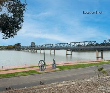 Two-Bedroom Unit with Spectacular Manning River Views! - Photo 1