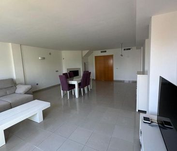 3 room luxury House for rent in Estepona, Spain - Photo 1