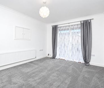 Main Street, Allerton Bywater, Castleford - Photo 6