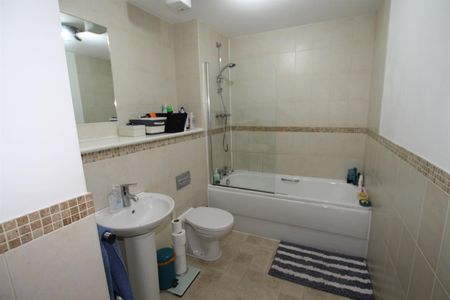 Zenith, Chapel Street, M3 - Photo 5