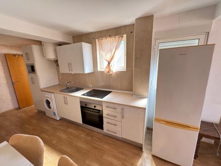 Cozy Apartment in Carolinas Bajas, Alicante - Photo 4