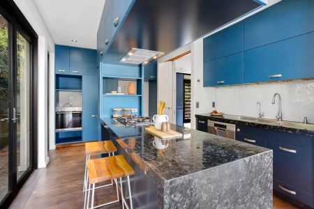 Absolute North-Facing Waterfront Luxury with Breathtaking Harbour Views - Viewings by Private Appointment - Photo 4