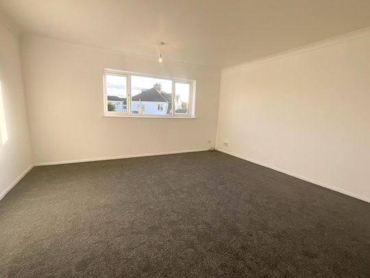 3 bedroom maisonette to rent - Photo 1
