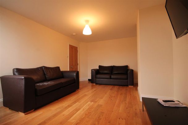 Doncaster Road, Sandyford - Photo 1