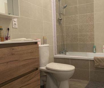 Location Appartement 2 pièces 35m² - Photo 4