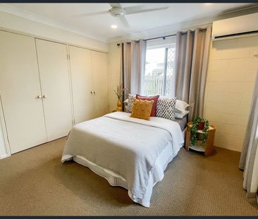 Modern Family Home! - Photo 5