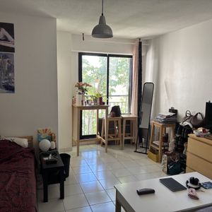 Location Appartement 1 pièce 26m² MONTPELLIER 34000 - Photo 2