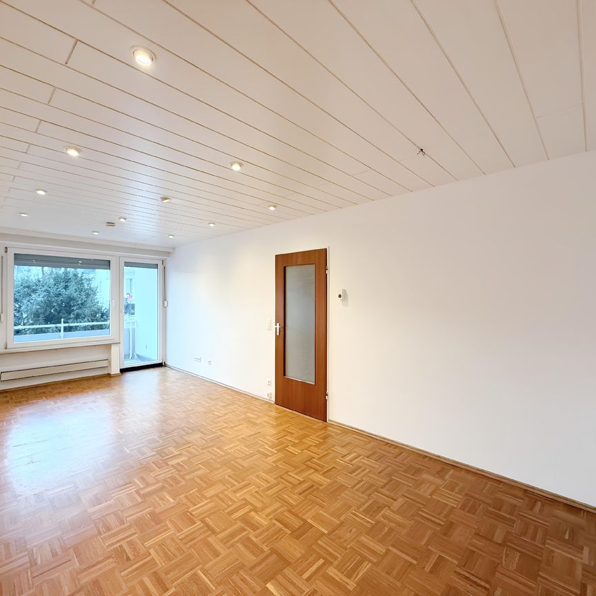 HELLE 2-ZIMMERWOHNUNG ZU MIETEN! - Photo 1