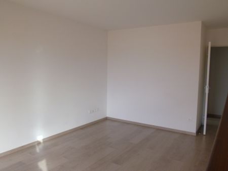 4 Pièces PACE – - Photo 4