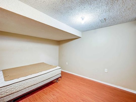 For Lease - 833 Scollard Court Unit# 57, Mississauga, Ontario - Photo 1