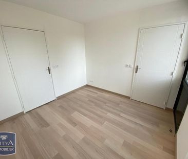 Location Appartement 2 pièces 40m² ST CYR SUR LOIRE 37540 - Photo 3