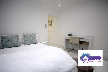 1 Bedroom Room in Flat Share To Rent - Photo 4