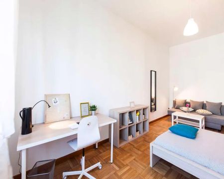 Viale Emilio Caldara, Milan, Lombardy 20122 - Photo 2