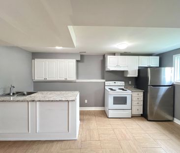 For Lease - 16 Herrell Avenue Unit# Lower, Barrie, Ontario - Photo 4