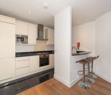 2 Bed Flat, Bondway, SW8 - Photo 6