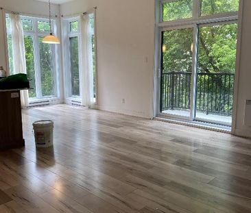 Unité de coin - magnifique appartement 4 1/2 à Longueuil - Photo 3