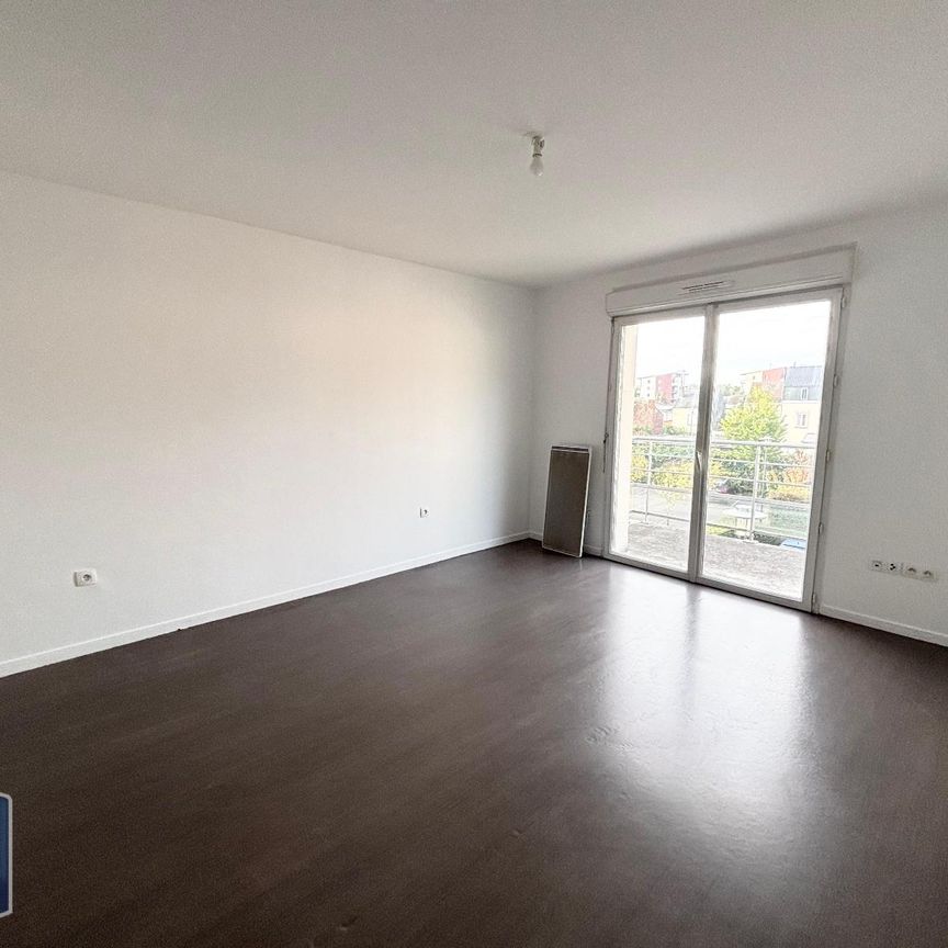 Location Appartement 2 pièces 50m² MARLY 59770 - Photo 1