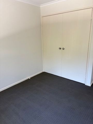 Family Home in Quiet Location - Photo 4