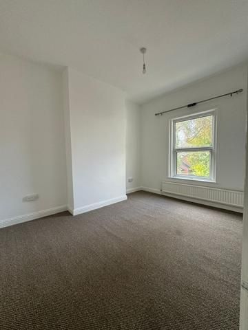 1 bedroom terraced house to rent - Photo 4