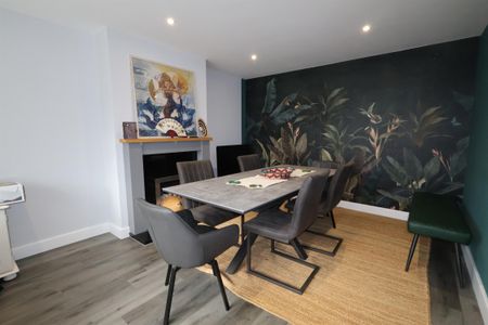 Arundel Drive Fareham Flexible With Furnishings - Photo 3