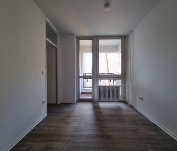 Attraktive 5-Zimmer-Wohnung mit Balkon - Photo 1