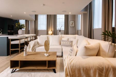 1 Bed Flat, Great George Street, LS1 - Photo 2