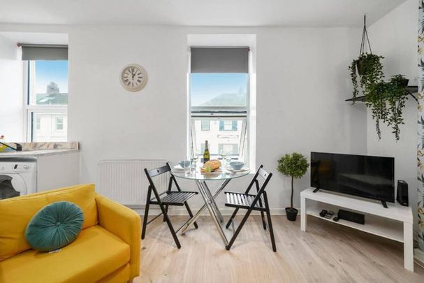 North Road West - Photo 1