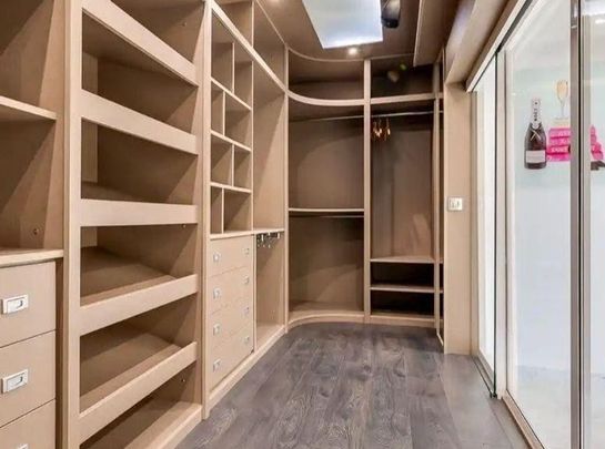 Luxury Villa for rent in Marbella Del Este, Spain - Photo 1