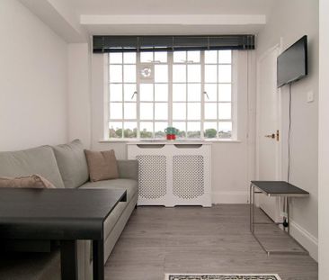 Studio to rent - Photo 4