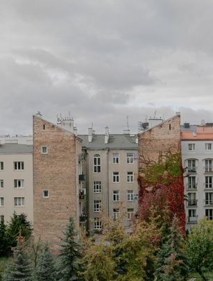 Modna część Pragi-Północ 2 stacje metra Koneser - Photo 1